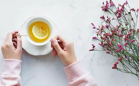Успокаивающий чай с лимоном